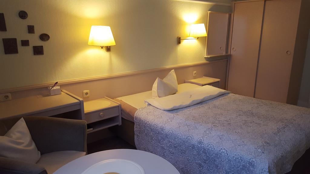 Hotel Atlantic Travemuende Любек Номер фото
